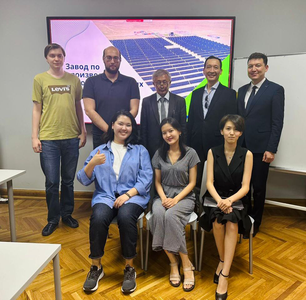 Meeting of the Industrial Committee of the School of Materials Science and Green Technologies at KBTU